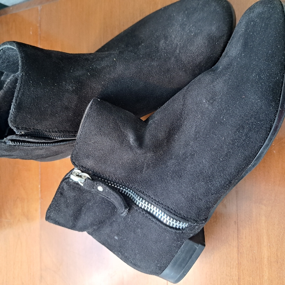 Steve Madden suede ankle boots